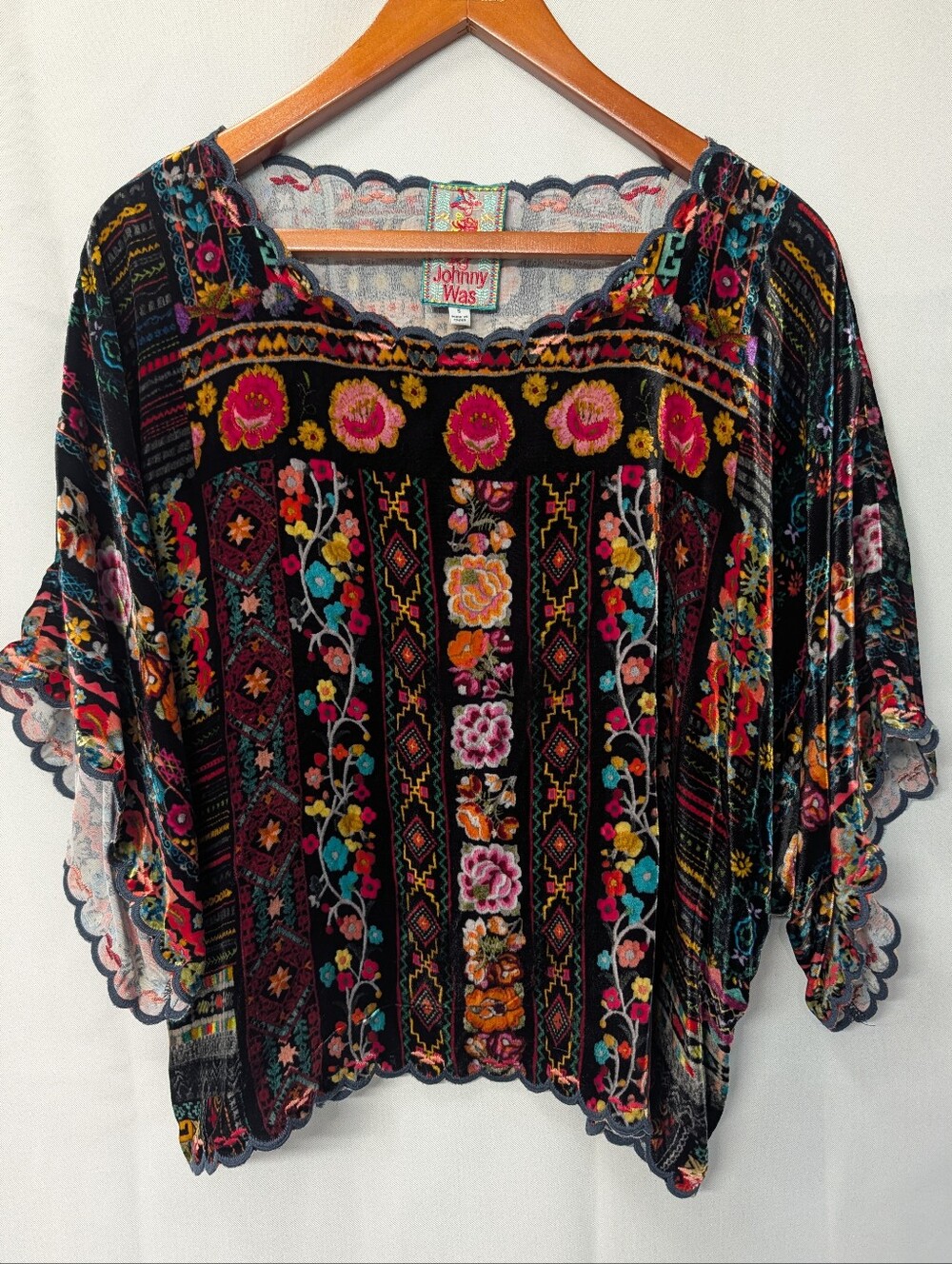 Johnny Was Silk Black Floral Velvet + Embroidered Women's Top Size Small